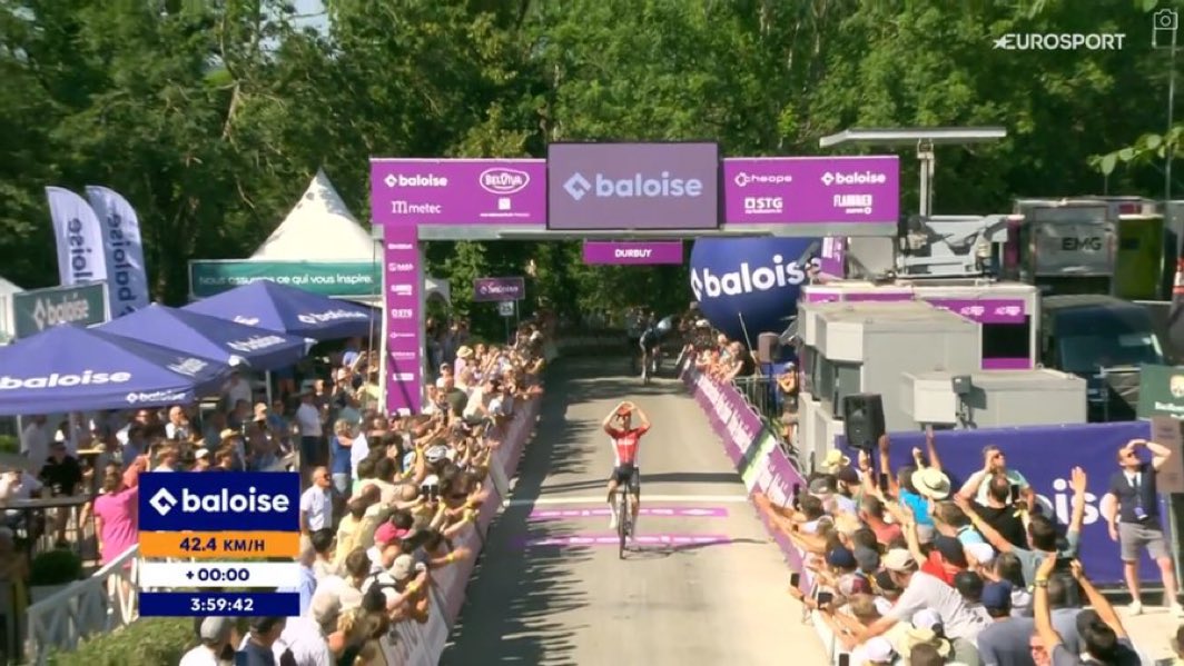 🏆 Jenno Berckmoes levanta los brazos en la etapa reina del #BaloiseBelgiumTour