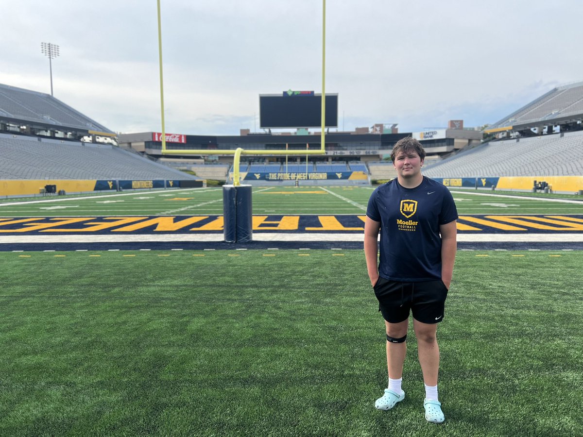 patrickobr_'s tweet image. Had a great time yesterday in West Virginia!!! Can’t wait to be back!!
#HailWV
@CoachBicknell @NYSEandeasy @Coach_Dressler @RichRod_WVU1 @rivalskeenan