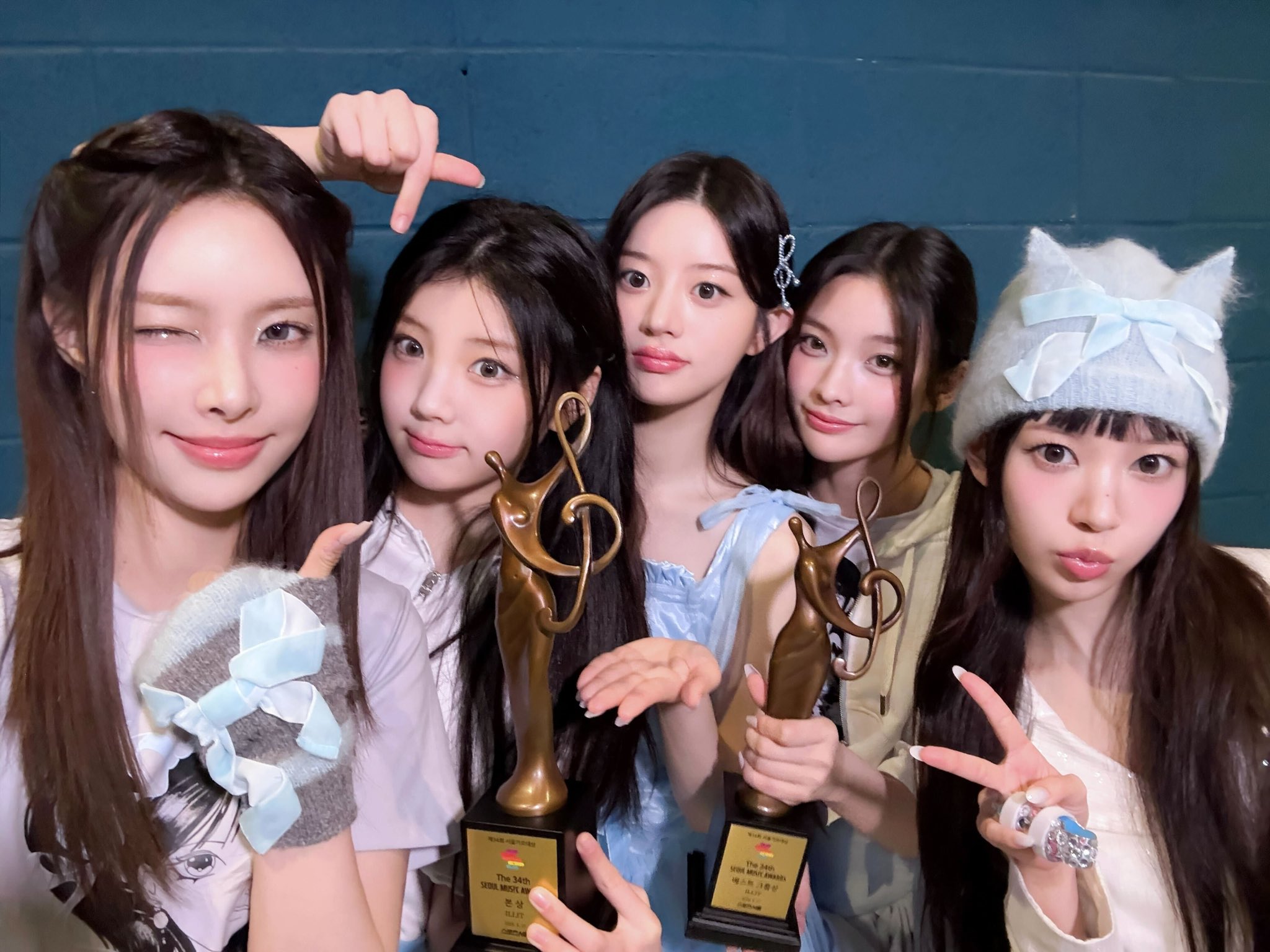 이번 컴백도 6주 꽉 채워서 한 아일릿 착장 모음.jpg | 인스티즈