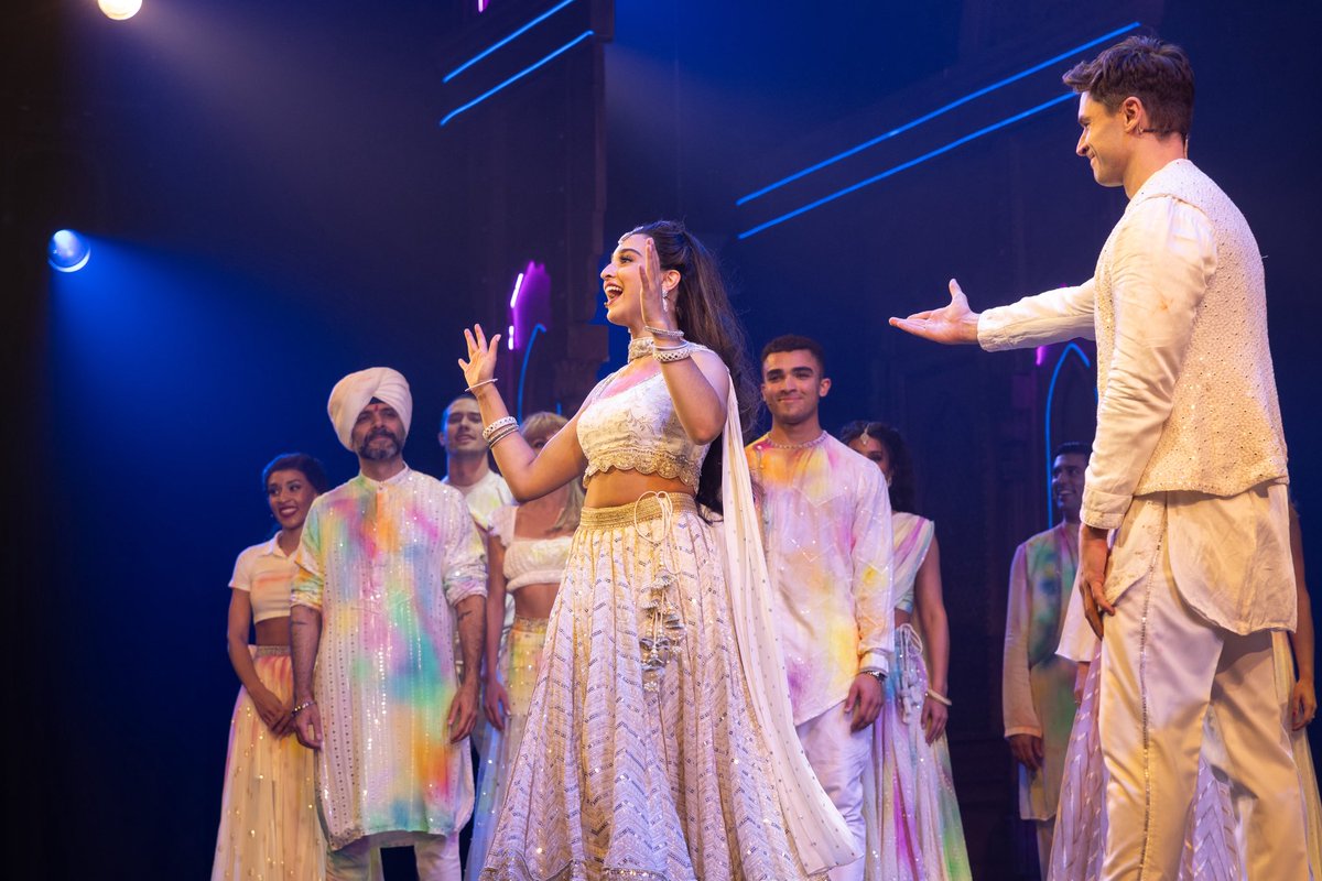 cfilmusical's tweet photo. Tonight we celebrate the final performance of #ComeFallinLove #TheDDLJMusical at @PalaceAndOpera. 

Thank you to everyone who came and fell in love with Simran and Roger. 💖 https://t.co/ymd0fcvFcs
