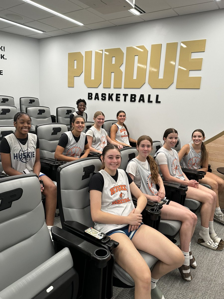Naperville North Girls Basketball (@bballnnhs) on Twitter photo Thank you to Coach Mark for a great tour and even better message to our group of girls! <a href="/newerabasketbal/">Mark Stephens</a> <a href="/PurdueWBB/">Purdue Women's Basketball</a> Thank you to Coach Mark for a great tour and even better message to our group of girls! <a href="/newerabasketbal/">Mark Stephens</a> <a href="/PurdueWBB/">Purdue Women's Basketball</a>