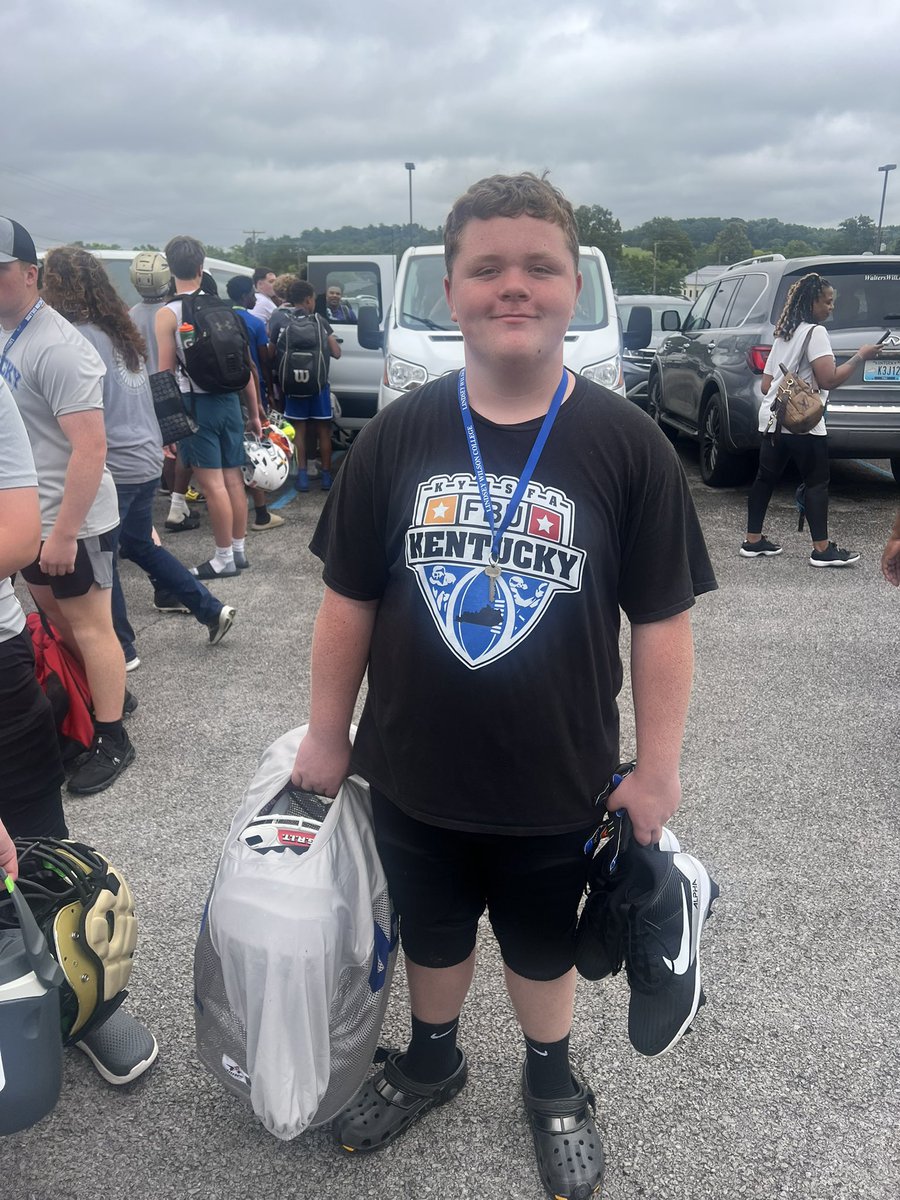 RDC Jr. High Cardinal Football (@rdccardsfball) on Twitter photo Best of luck to 2031 Mason Crawford as his <a href="/KYFUTURESTARS/">Ricco Hughes</a> team battles Tennessee today at UT-Martin! 🏈 🏆 Represent RDC and bring back the hardware! #RDCPRIDE #WeNotMe #kyfuturestars #KYvsTN #GoCards <a href="/GRCHS_Football/">George Rogers Clark Football</a> Best of luck to 2031 Mason Crawford as his <a href="/KYFUTURESTARS/">Ricco Hughes</a> team battles Tennessee today at UT-Martin! 🏈 🏆 Represent RDC and bring back the hardware! #RDCPRIDE #WeNotMe #kyfuturestars #KYvsTN #GoCards <a href="/GRCHS_Football/">George Rogers Clark Football</a>