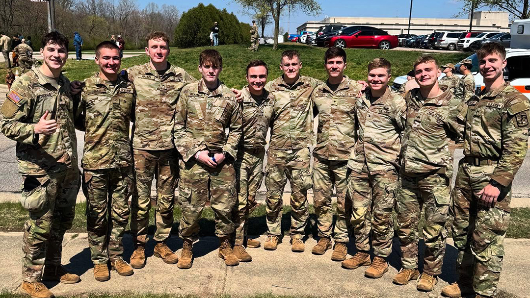 📣 Shoutout to the Cadets of the University of Dayton ROTC Program who competed in a Norwegian Foot March earlier this spring. This challenging 18.6 mile-long military endurance test required a ruck of at least 24 pounds!

#NationalGuard