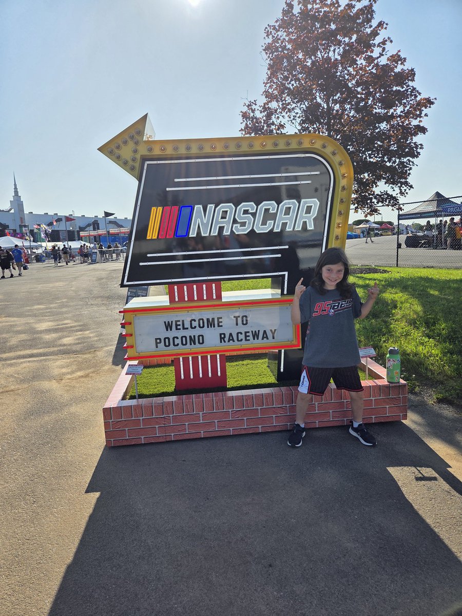 KRich312's tweet image. Ready to rock at the @NASCAR_Xfinity race at @PoconoRaceway 
#poconoraceway