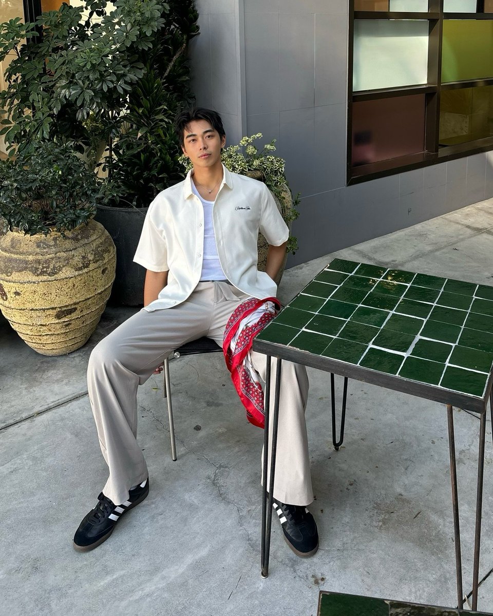 previewph's tweet image. Offstage, the #BGYO frontman #GeloRivera often sports #Adidas' three stripes. Read more: tinyurl.com/yr45s7ev

📸 : @BGYO_Gelo