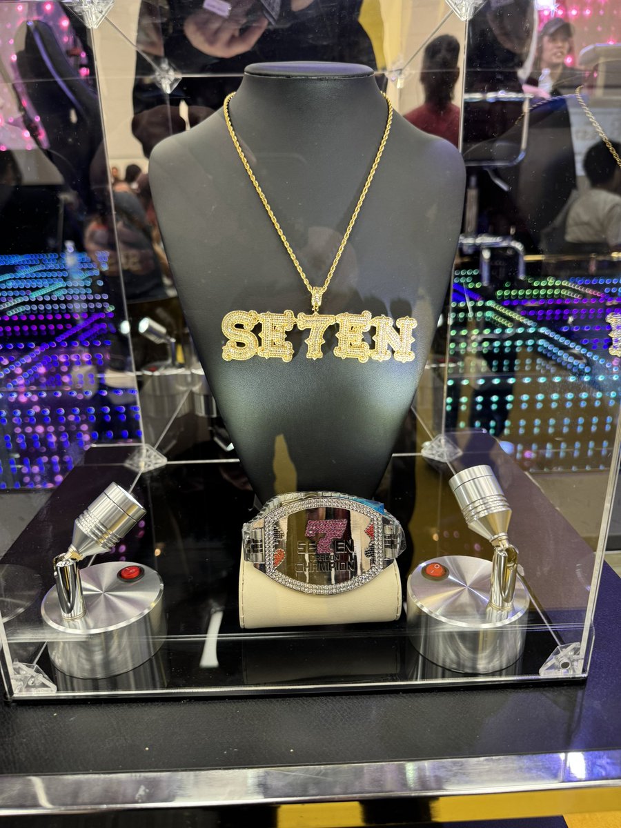 Dave Kang カン･ミンギ 강민기 tweet media