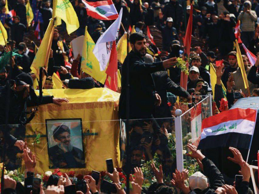 Ne mutlu sana Ebu Ali seyyidine kavuştun, ne yazık bize ki yine geride kaldık..
Şehadetin mübarek olsun..
#انا_على_العهد_يا_نصرالله