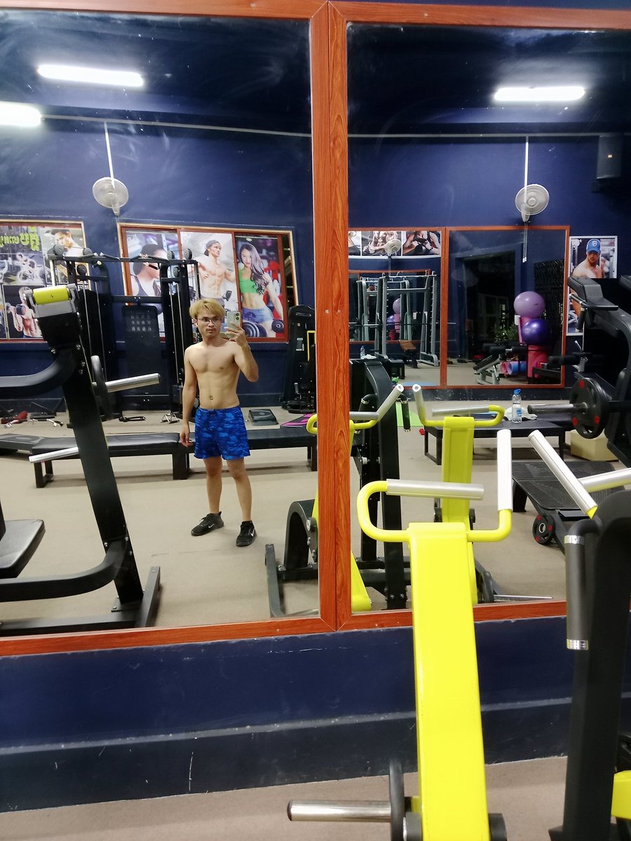 មើលលេងលេងសិនទៅ🤣