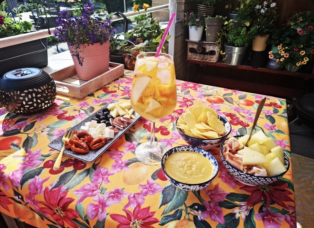 Zo. Ik heb lekker niet gekookt. 

#Nassen😋