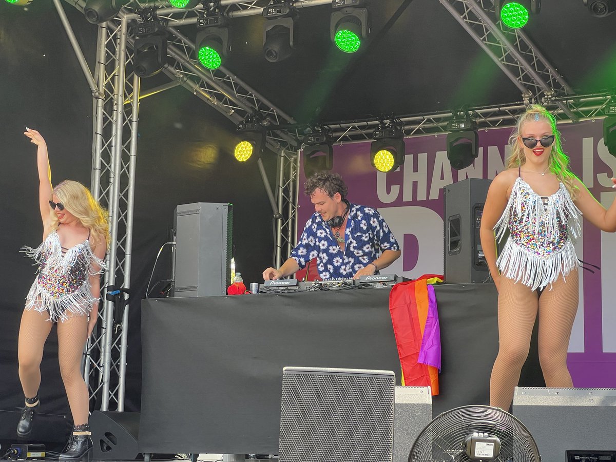 Chris Craddock (@chrismasonc) on Twitter photo It was so loud and proud 🏳️🌈🏳️⚧️
What a way to celebrate 10 years of <a href="/CI_Pride/">Channel Islands Pride</a> with a scorching party in Jersey 🌈
More from all the celebrations with <a href="/matthewjersey/">Matthew Price</a> tomorrow 📻 It was so loud and proud 🏳️🌈🏳️⚧️
What a way to celebrate 10 years of <a href="/CI_Pride/">Channel Islands Pride</a> with a scorching party in Jersey 🌈
More from all the celebrations with <a href="/matthewjersey/">Matthew Price</a> tomorrow 📻