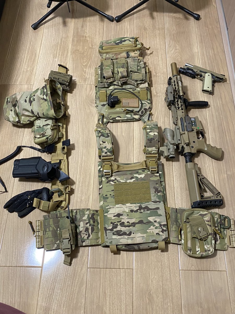 CSDFIELD08's tweet image. 銃以外全部手放したけど、
歳的にも色んなフィールド行けるし
また装備集めようかな、
なんの装備にしよう。