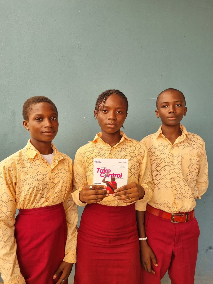 We are now blocking the pipe that will make more students become gambling addicts by spreading the addiction to them.
Gambleaware went out today to preach the dangers of gambling. RT!!