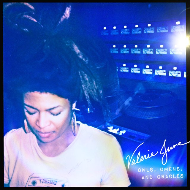 TheKro16's tweet image. Female artists with albums dropped in 2025. Feel free to drop any I have missed. There are so many good ones this year. 🧵
Starting off...
Valerie June - Owls, Omens, and Oracles
Thanks to @bradluttrell for this one. Ended up seeing her live because of you.