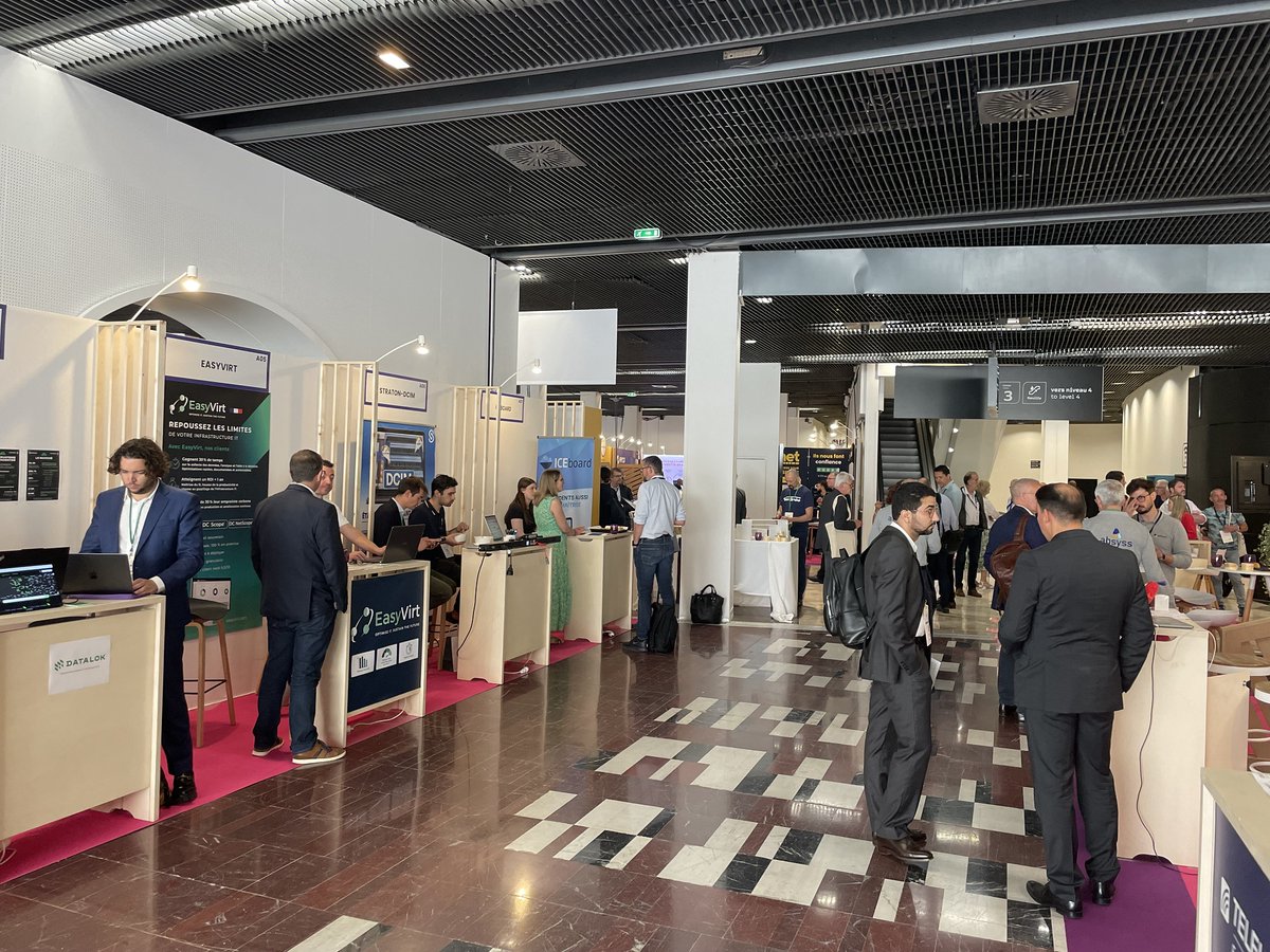 Numerikissimo (@numerikissimo) on Twitter photo Universités du CRiP les 16 et 17 juin 2025 : Numerikissimo y était, avec <a href="/fayon/">David Fayon #Transformationdigitale #Vivatech</a> <a href="/Bouche2001/">Geneviève Bouché</a> <a href="/HerveKabla/">Herve Kabla</a> !
#Numerikissimo #UniversitésDuCRiP Universités du CRiP les 16 et 17 juin 2025 : Numerikissimo y était, avec <a href="/fayon/">David Fayon #Transformationdigitale #Vivatech</a> <a href="/Bouche2001/">Geneviève Bouché</a> <a href="/HerveKabla/">Herve Kabla</a> !
#Numerikissimo #UniversitésDuCRiP