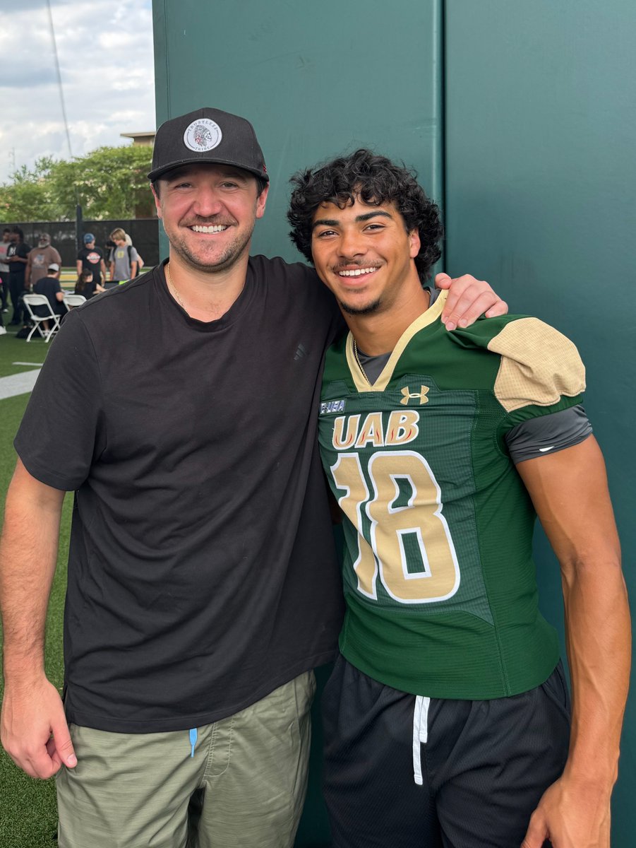 Christian Davis (@cj_davis14) on Twitter photo Had a great time at the UAB camp #FridayNightLights <a href="/CoachD_Mitch/">Danny Mitchell</a> <a href="/DilfersDimes/">Trent Dilfer</a> <a href="/UABRecruiting/">UAB FB Recruiting</a> <a href="/lino_lupinetti/">Lino Lupinetti</a> <a href="/CarsenKapilovic/">Carsen Kapilovic</a> <a href="/1_Gramm_/">Austin Grammer</a> @annaesnyder2 <a href="/Alabama_Varsity/">Alabama Varsity</a> Had a great time at the UAB camp #FridayNightLights <a href="/CoachD_Mitch/">Danny Mitchell</a> <a href="/DilfersDimes/">Trent Dilfer</a> <a href="/UABRecruiting/">UAB FB Recruiting</a> <a href="/lino_lupinetti/">Lino Lupinetti</a> <a href="/CarsenKapilovic/">Carsen Kapilovic</a> <a href="/1_Gramm_/">Austin Grammer</a> @annaesnyder2 <a href="/Alabama_Varsity/">Alabama Varsity</a>