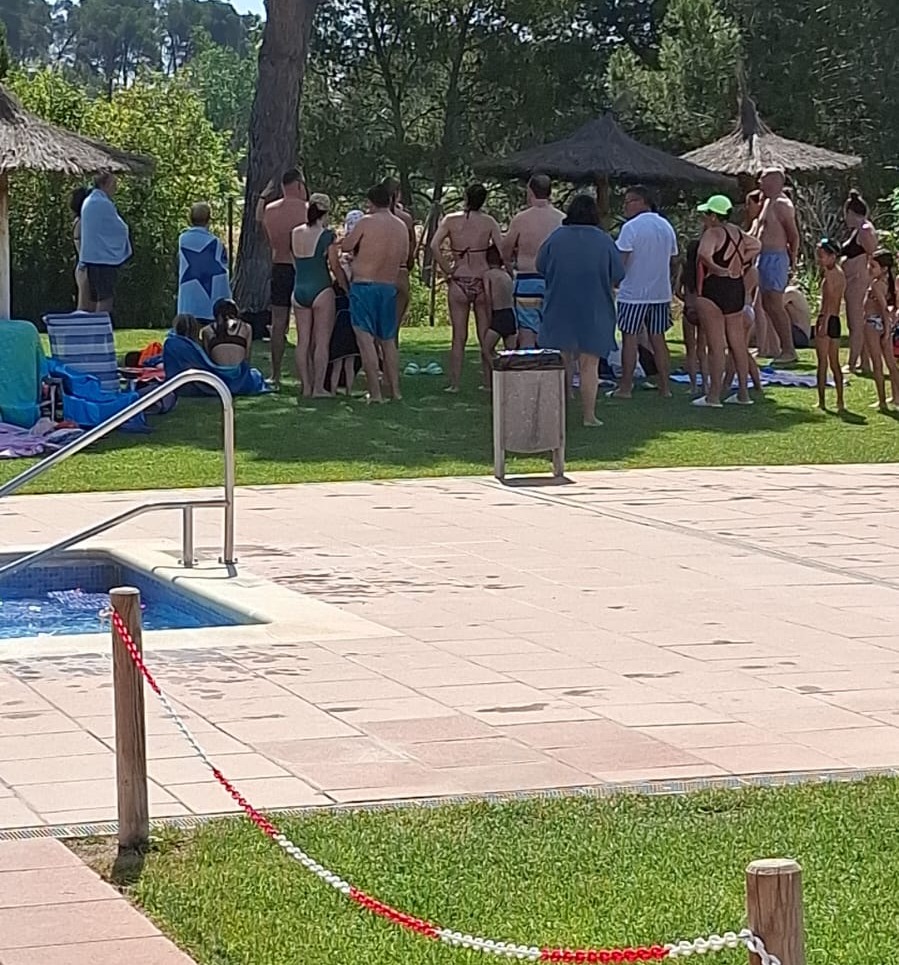Prop d'una vintena de persones han participat a la piscina del taller 👉Com tenir cura de la pell a l'estiu amb la farmacèutica de Jorba, Esther Rocaseguit 

Moltes gràcies a tothom i especialment a la nostra farmacèutica per aquests consells. Ja podem gaudir del sol amb cura!🌞