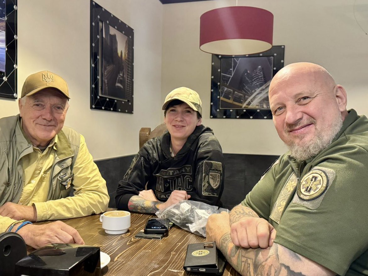 Renaud de Kerchove 🇧🇪🌻🇺🇦 (@berrveld) on Twitter photo This morning in Kramatorsk, I met <a href="/AprilHuggett/">April Huggett</a> — a woman doing extraordinary work.
She trains former prisoners in tactical medicine with the Alcatraz Battalion, giving people a chance to rewrite their story.
Her courage, her compassion — it moved me deeply. She truly deserves This morning in Kramatorsk, I met <a href="/AprilHuggett/">April Huggett</a> — a woman doing extraordinary work.
She trains former prisoners in tactical medicine with the Alcatraz Battalion, giving people a chance to rewrite their story.
Her courage, her compassion — it moved me deeply. She truly deserves