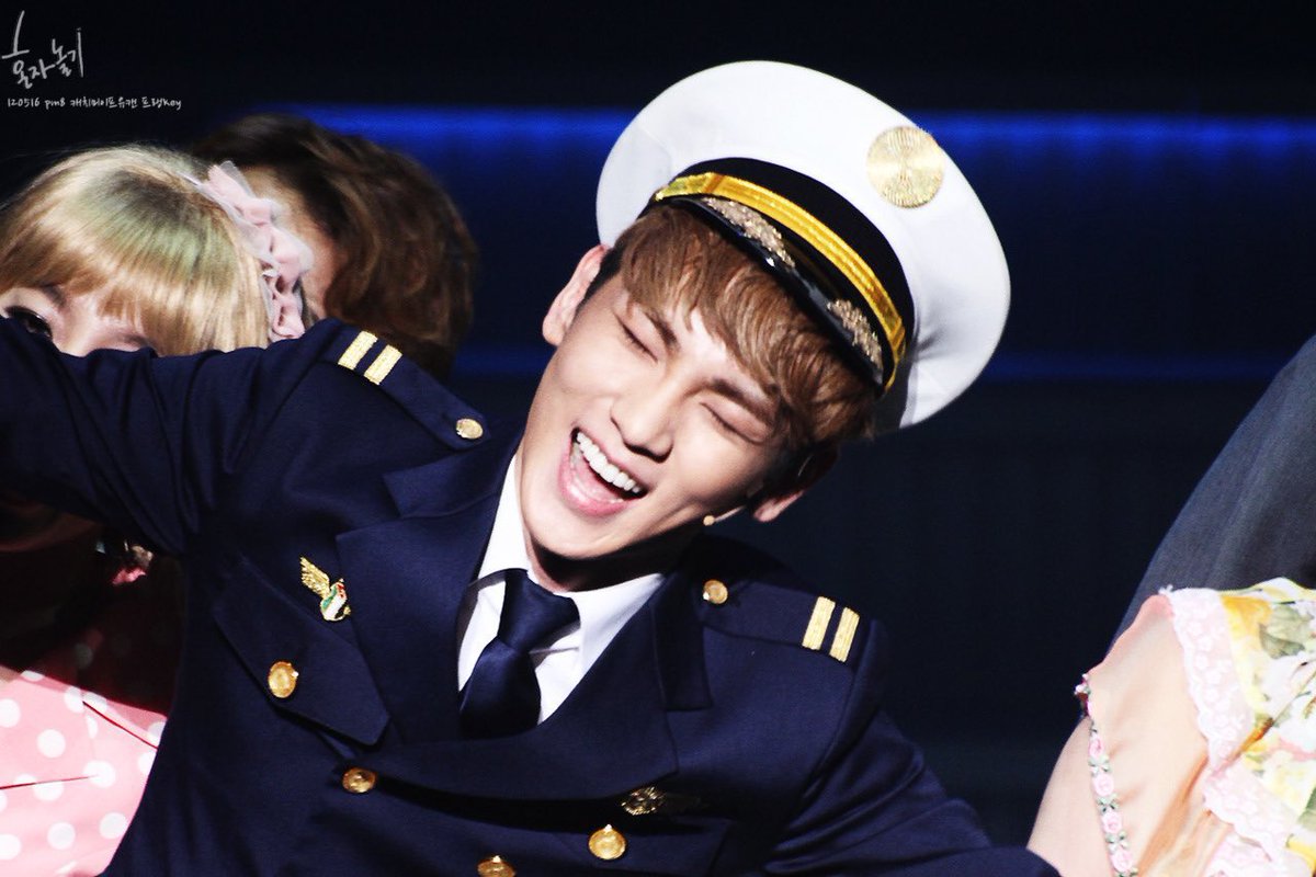 kimple of the day! ✈️💺🛃🛬~ day 502 

#key #shinee #키 #샤이니