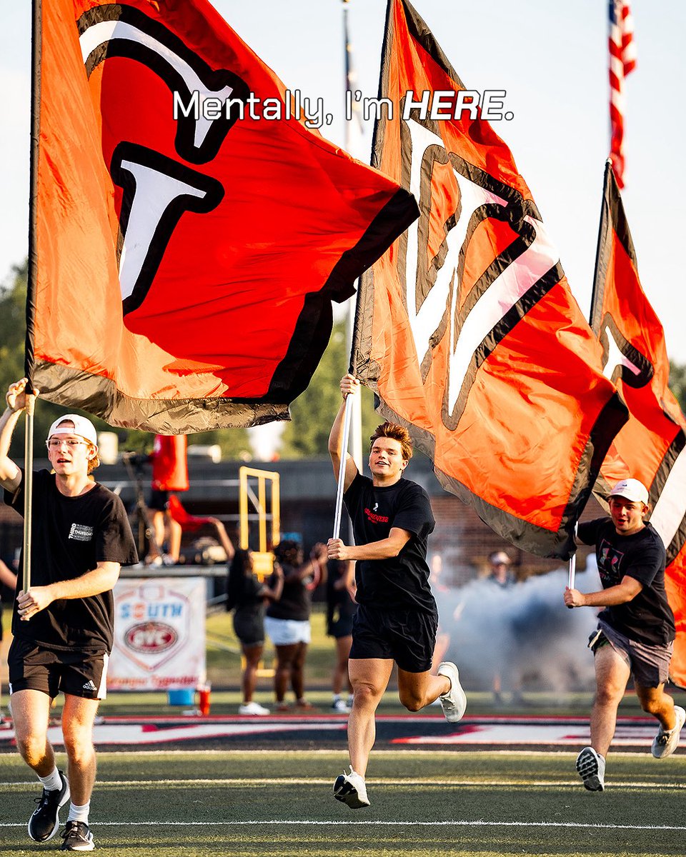 GWUFootball's tweet image. ๐๐ก๐จ ๐๐ฅ๐ฌ๐ ๐๐ฌ ๐๐ข๐ฌ๐ฌ๐ข๐ง๐ ๐๐๐ฆ๐๐๐๐ฒ?
#EDGE | #SkoDawgs