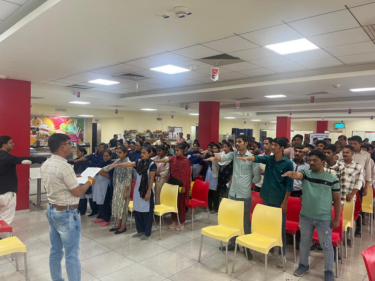 Ncb, Indore (@indorencb) on Twitter photo नशा मुक्त भारत पखवाड़ा
#DrugFreeBharat 🇮🇳
#NCB IZU 21.06.25
🌟Awareness programme for Pharmaceutical officials at Pithampur, MP
🌟>150 Attended
🌟MANAS-1933 Helpline Promoted
🌟 E-pledge taken
<a href="/dg_ncb/">Director General NCB</a>
<a href="/PIBHomeAffairs/">PIB - Ministry of Home Affairs</a> <a href="/narcoticsbureau/">NCB INDIA</a>
<a href="/MPPoliceDeptt/">Madhya Pradesh Police</a> नशा मुक्त भारत पखवाड़ा
#DrugFreeBharat 🇮🇳
#NCB IZU 21.06.25
🌟Awareness programme for Pharmaceutical officials at Pithampur, MP
🌟>150 Attended
🌟MANAS-1933 Helpline Promoted
🌟 E-pledge taken
<a href="/dg_ncb/">Director General NCB</a>
<a href="/PIBHomeAffairs/">PIB - Ministry of Home Affairs</a> <a href="/narcoticsbureau/">NCB INDIA</a>
<a href="/MPPoliceDeptt/">Madhya Pradesh Police</a>