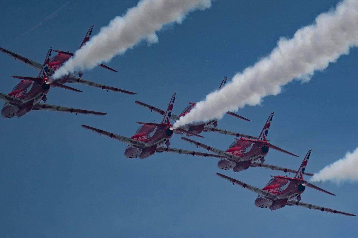 Stephen Henderson (@social_stephen) on Twitter photo Couldn’t take my eyes off the sky today. The Red Arrows put on an unreal show over Newtownards earlier. #ArmedForcesDay #RedArrows #AFD2025 #Newtownards <a href="/rafredarrows/">Red Arrows</a> <a href="/BelTel/">Belfast Telegraph</a> Couldn’t take my eyes off the sky today. The Red Arrows put on an unreal show over Newtownards earlier. #ArmedForcesDay #RedArrows #AFD2025 #Newtownards <a href="/rafredarrows/">Red Arrows</a> <a href="/BelTel/">Belfast Telegraph</a>