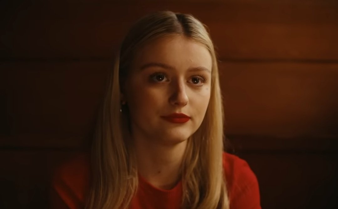 the queen of red lipstick is back ❤️‍🔥

#sram | #sramhr