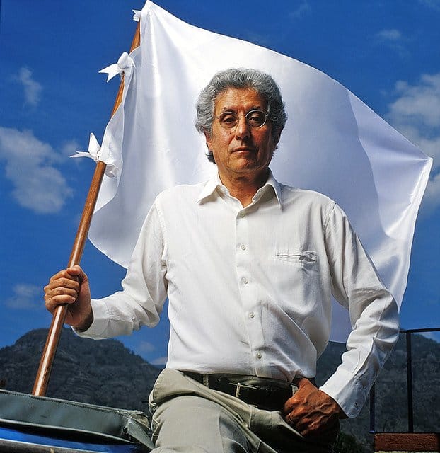 "Adolfo decía que los partidos no eran religiones y que la cerrazón doctrinaria estaba muy lejos de ser una virtud..."

Agradecemos a  <a href="/julmeber/">Julián Mejía Berdeja</a> por la colaboración.
El texto completo lo pueden consultar en el siguiente link: redespoder.com/opiniones/cola…

#AguilarZínser