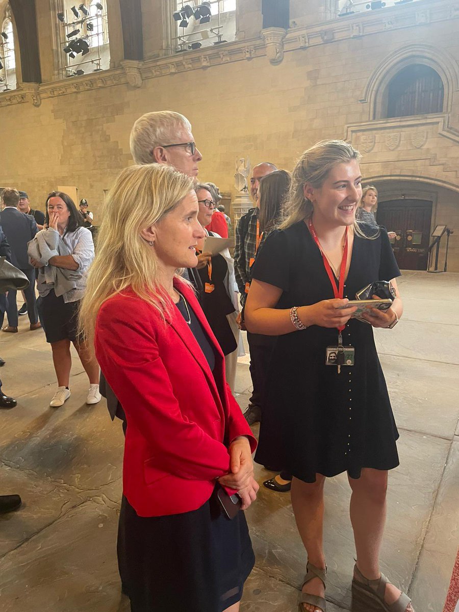 HannahShort97's tweet image. Still processing yesterday. It still hasn’t quite sunk in the enormity. One thing I know is this couldn’t have happened without @kimleadbeater at the helm - she’s just incredible.
Pleased to have played a small part.
❤️🌹🤍