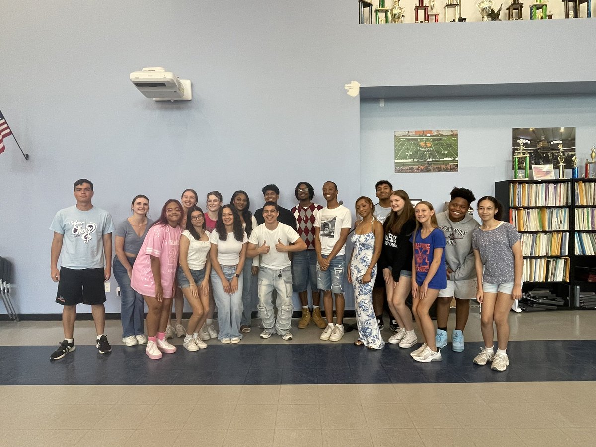 Nikki Diaz (@nikki2swifty) on Twitter photo The Select Choir pancake breakfast was a great success. Pancakes and amazing performances!!! #gomules <a href="/MalverneHS/">MHS</a> <a href="/MalverneChorus/">MHSChorus</a> <a href="/MalverneMusic/">Michael Messina</a> <a href="/MalverneUFSD/">Malverne UFSD</a> The Select Choir pancake breakfast was a great success. Pancakes and amazing performances!!! #gomules <a href="/MalverneHS/">MHS</a> <a href="/MalverneChorus/">MHSChorus</a> <a href="/MalverneMusic/">Michael Messina</a> <a href="/MalverneUFSD/">Malverne UFSD</a>