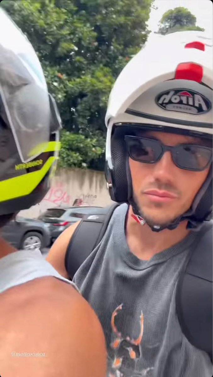 LaPina64991119's tweet photo. Che carino questo cuoricino della zia 🤍
(ora mi blocca per sto cringiume 😂)
#ven3tiners https://t.co/UJfRUP7g8b