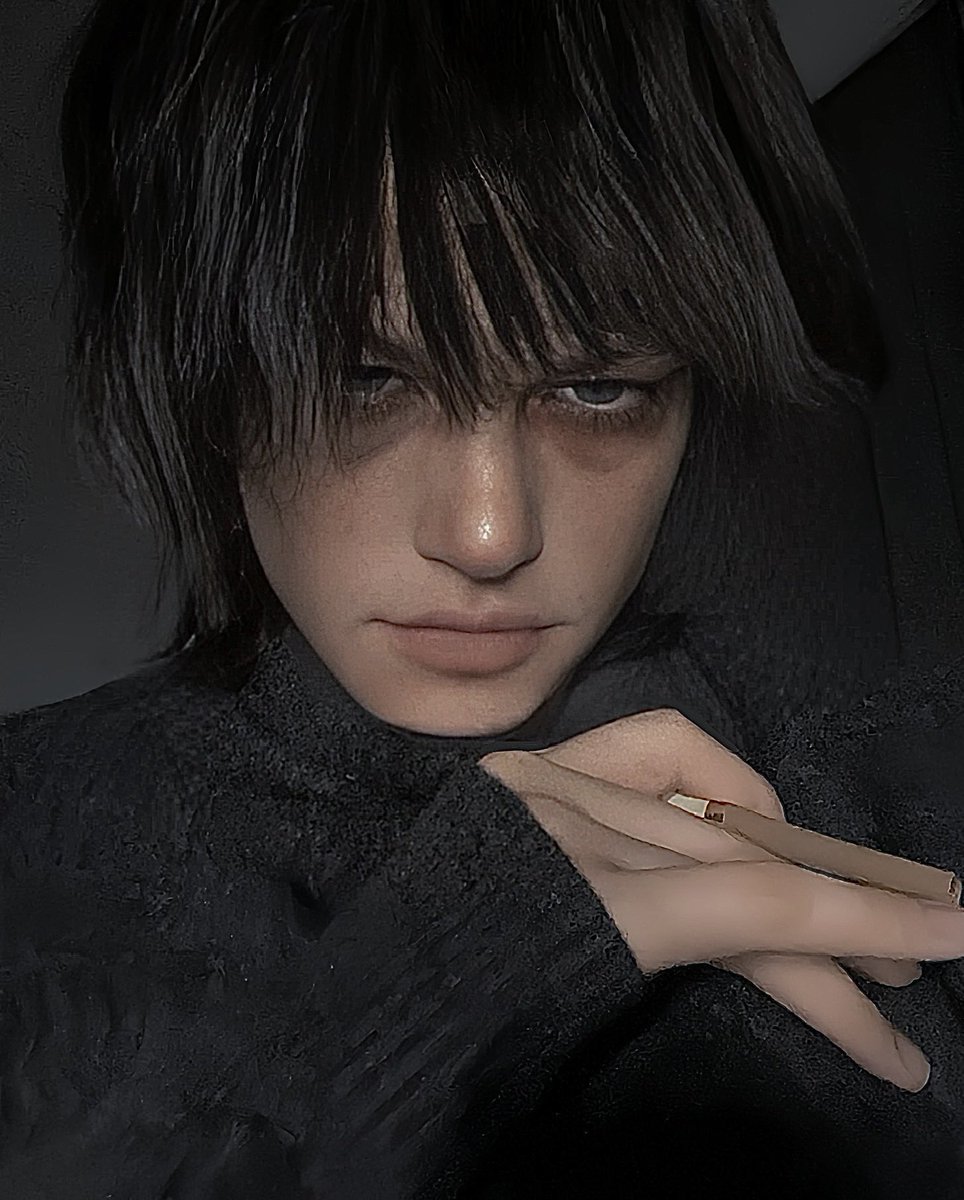 Kaichi1129_'s tweet image. Forgot to do the mole by his lips while m doin makeup but whatever