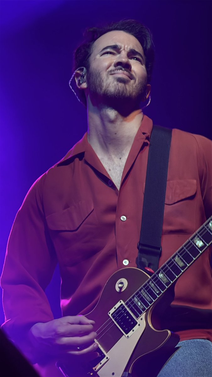 Neene95's tweet image. Last night was truly magical @jonasbrothers 
@joejonas @kevinjonas @nickjonas #JonasBrothers #websterhall