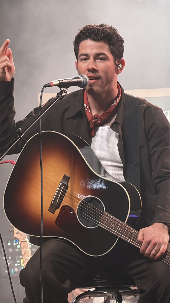 Neene95's tweet image. Last night was truly magical @jonasbrothers 
@joejonas @kevinjonas @nickjonas #JonasBrothers #websterhall