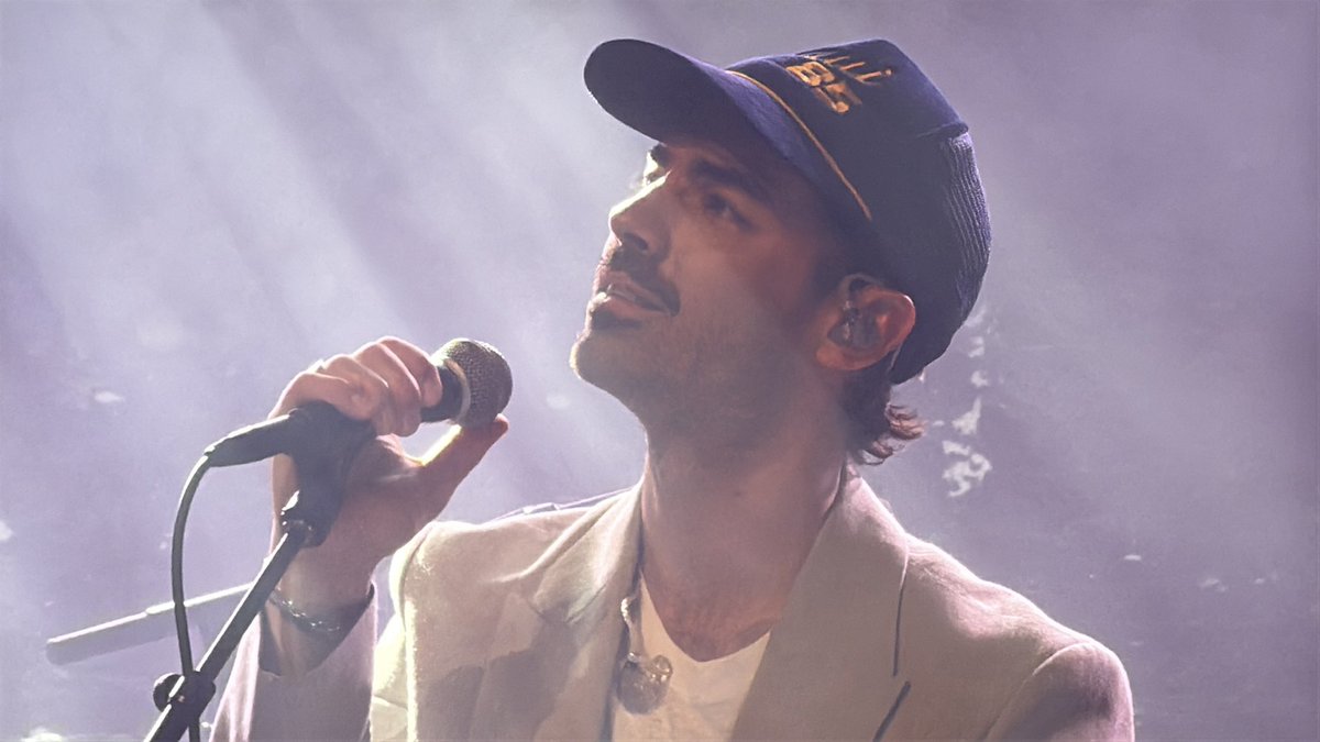 Neene95's tweet image. Last night was truly magical @jonasbrothers 
@joejonas @kevinjonas @nickjonas #JonasBrothers #websterhall