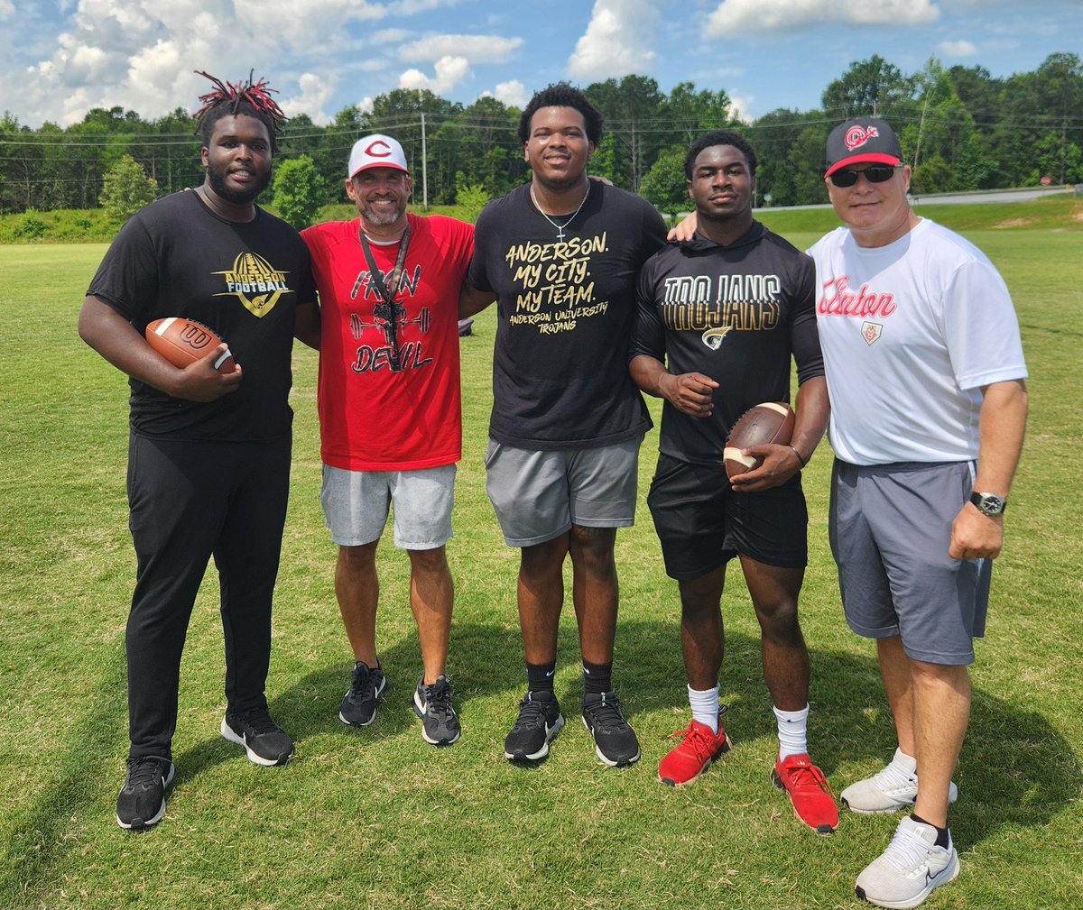 Harold Nichols (@nichols_harold5) on Twitter photo Great morning with the Clinton Red Devils! Big thanks to Bryson James, Dre Aiken, and Hezekiah Kinard for giving back to the Clinton community. Thank you Coach Fountain <a href="/CoreyFountain6/">Corey Fountain</a> and the football staff.
Go Big Red! The Clinton Family YMCA
#itallstartsattheY Great morning with the Clinton Red Devils! Big thanks to Bryson James, Dre Aiken, and Hezekiah Kinard for giving back to the Clinton community. Thank you Coach Fountain <a href="/CoreyFountain6/">Corey Fountain</a> and the football staff.
Go Big Red! The Clinton Family YMCA
#itallstartsattheY