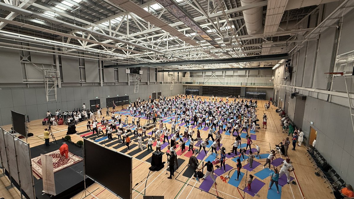 𝐘𝐨𝐠𝐚 𝐈𝐧 𝐒𝐜𝐨𝐭𝐥𝐚𝐧𝐝 ||

A heartening celebration of the 11th International Day of Yoga, 2025 at Emirates Arena, Glasgow, organised by
<a href="/IndiaInScotland/">India In Scotland</a> in collaboration with Patanjali Yog Peeth (UK) Trust <a href="/PYPTUK/">Patanjali Yog Peeth (UK) Trust (Official Account)</a> and Glasgow Indians  Association <a href="/GlasgowIndians/">Glasgow Indians</a>.