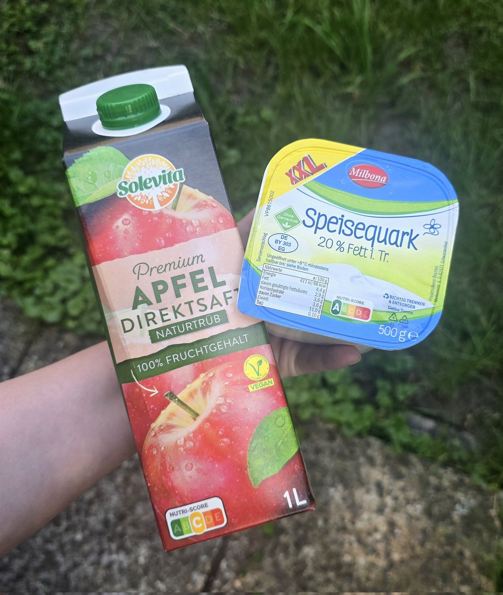 Das hier ist mein heutiges Abendessen, aus einem ganz bestimmten Grund. 
Wer errät warum?