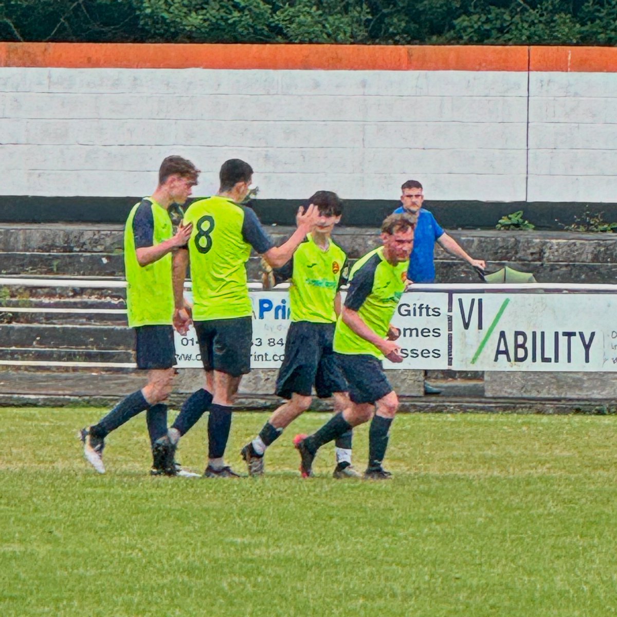 A great start to Pre Season this afternoon with a 2-0 win against Conwy Borough FC. 🐓🔴

⚽️ - Riley Thomas 
⚽️ - Gruff Evans