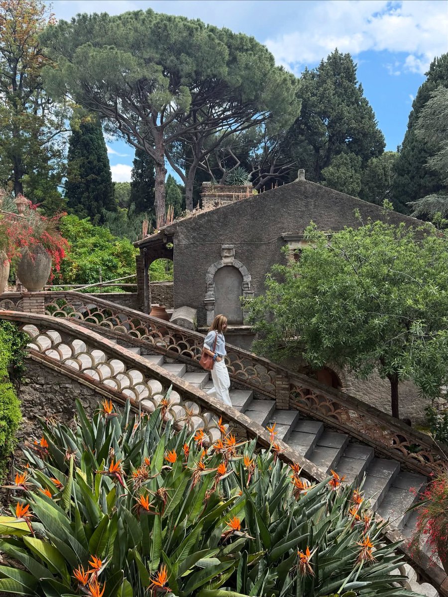 แม้จะไกลมาก แต่หนูเห็นพี่ภูริชชัดเจนเลยค่ะ 😍😍 

#LISA <a href="/wearelloud/">LLOUD</a>