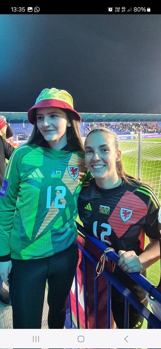MrYets's tweet photo. Meet the Squad
Name: Olivia “Liv” Clark
Age: 23 
Caps: 30 
Position: Goalkeeper
Current Club: Leicester City 
Wales Debut: 15th June 2021 v Scotland 
Minutes played under Rhian Wilkinson: 1350
Chant: 🎶All you need is Liv, Liv, Liv is all you need. Beatles – All You Need Is Love. https://t.co/OQZWf6aIXQ