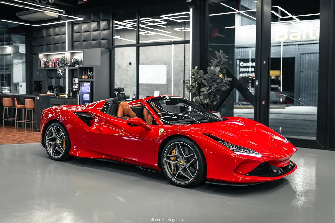 nocarcontext's tweet photo. FERRARI F8 SPIDER❤️❤️ https://t.co/spdraqXq6z