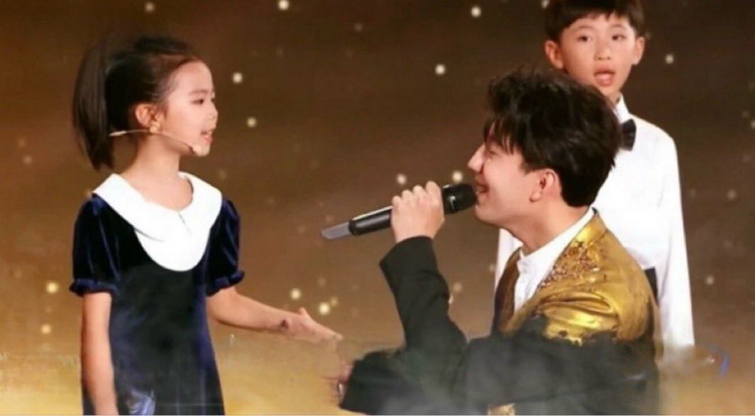 Di_Epiglottis's tweet image. DIMASH UNITES CULTURES 

#KazakhSuperStar  

He is a very attractive singer, a wonderful composer and a versatile musician. He is also very humble and sweet, with high human values. I’m proud to be his Dear. 

AMBASSADOR OF KAZAKHSTAN TOURISM