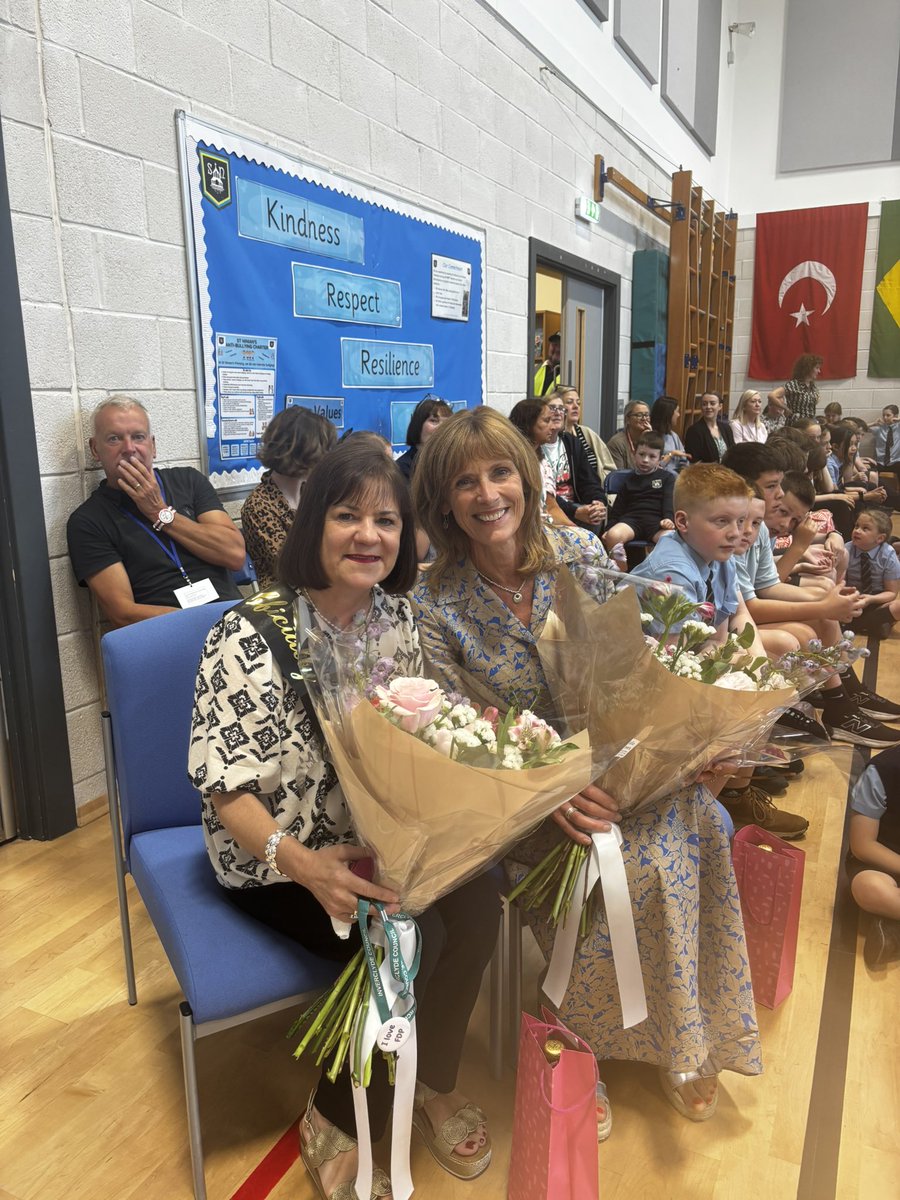 St Ninian's Primary tweet media