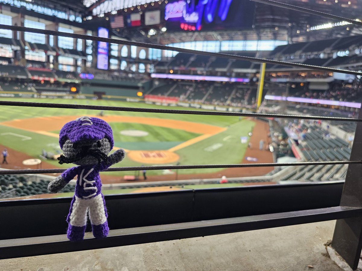 751ALF's tweet image. Big league dreams! @Rangers @Royals @KStateBSB #Family