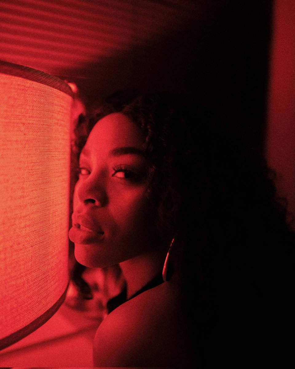 zoe_s_code's tweet image. “OU PA  BEZWEN RICH POU FANM RESPEKTE W…”

 Sijè: Karism, pouvwa enteryè, dominasyon sosyal

Ou ka bèl, swag, rich , e fanm toujou pa pran w oserye.
Paske ou pa bay "vibe dominasyon".
ZOE’S CODE pral eksplike ou sa w pa janm tande nan bouch papa w 👇🏾

THREAD_