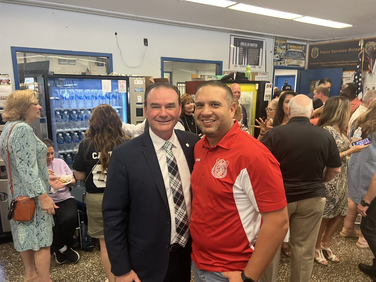 42 and 1/2 years of service. A life dedicated to helping not only the public but also our cops! We are proud to congratulate our First Vice President of the PBA, Daniel Tirelli a well deserved retirement.