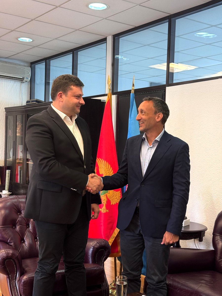 During a meeting with the Mayor of Bijelo Polje, Petar Smolović, the UNICEF Representative to Montenegro, Michele Servadei, welcomed the progress the municipality has made in strengthening community-based services for children and families — particularly for children with