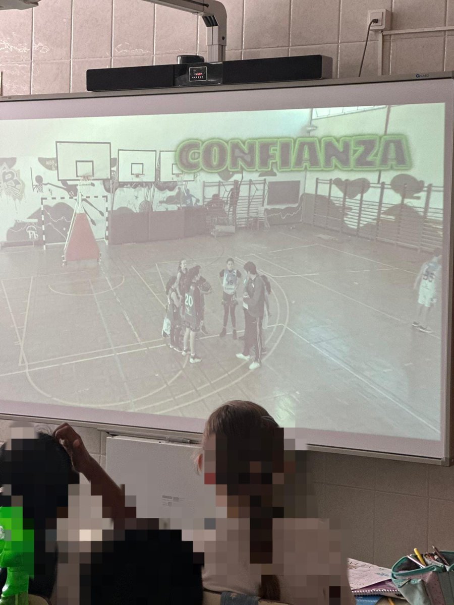 Cáceres Sportmaking Basket (@caceressmbasket) on Twitter photo ¡Empezamos a trabajar en <a href="/Sagradocaceres/">Sagrado Cáceres #SagradoCC</a> junto con los equipos Corazonistas! 🏀❤️ Muy content@s de ser parte de este proceso y crecer junt@s dentro y fuera de la pista. 🙌🫂
#CDSportmaking #CacerEsBasket ¡Empezamos a trabajar en <a href="/Sagradocaceres/">Sagrado Cáceres #SagradoCC</a> junto con los equipos Corazonistas! 🏀❤️ Muy content@s de ser parte de este proceso y crecer junt@s dentro y fuera de la pista. 🙌🫂
#CDSportmaking #CacerEsBasket