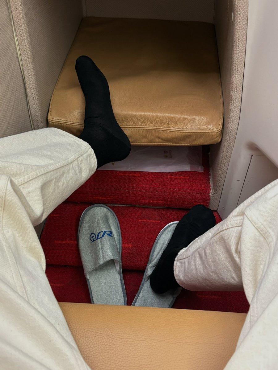 梅雨天的袜子湿了干干了湿