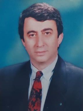 TAZİYE

1988-1990 yılları arasında T.C. Gümülcine Başkonsolosu olarak görev yapan, Emekli Büyükelçi Hasan Kemal Gür’ün vefatını derin üzüntü ile öğrenmiş bulunmaktayız.

Merhum Büyükelçimize Allah’tan rahmet, ailesine ve yakınlarına başsağlığı ve sabırlar diliyoruz.